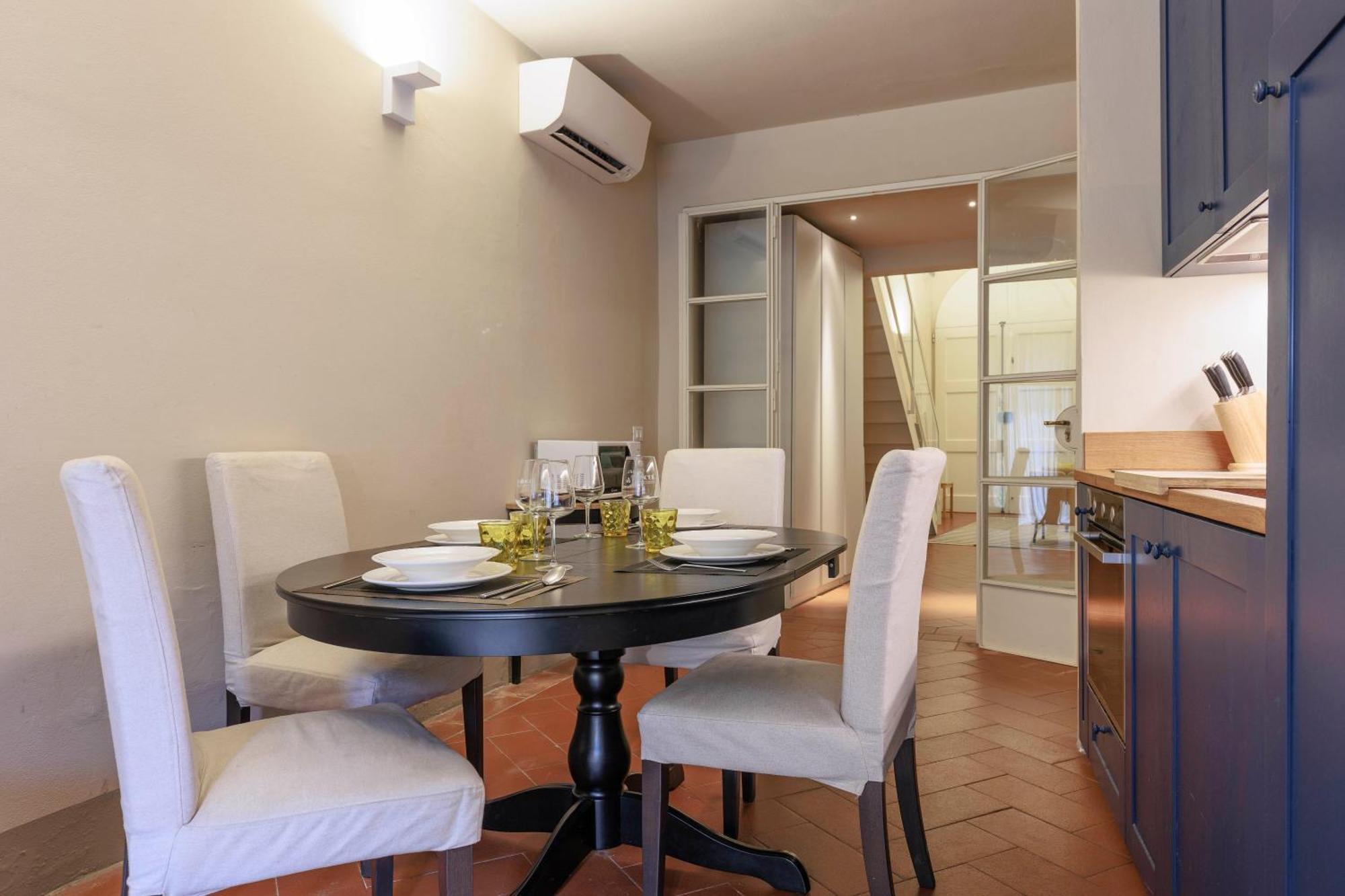 Santa Croce Deluxe Apartment فلورنس المظهر الخارجي الصورة